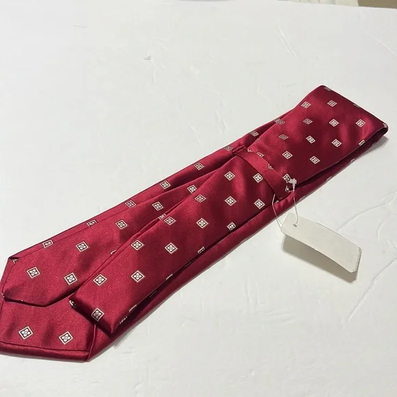 70. IKE BEHAR New York Geometric Maroom & Silver Silk Tie NWT